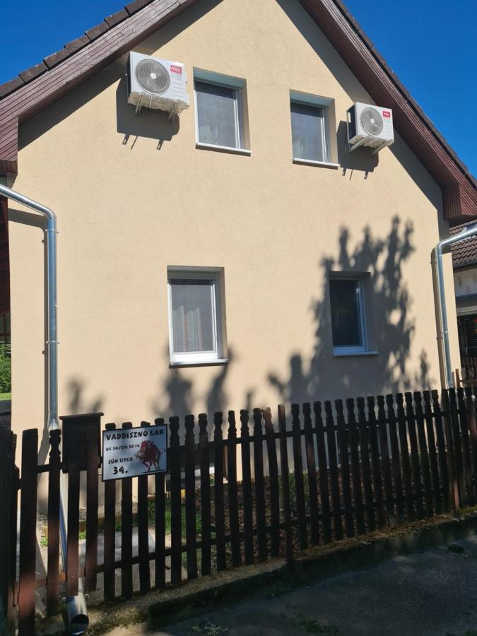 Vaddinszo Lak Βίλα Kiskunmajsa Εξωτερικό φωτογραφία
